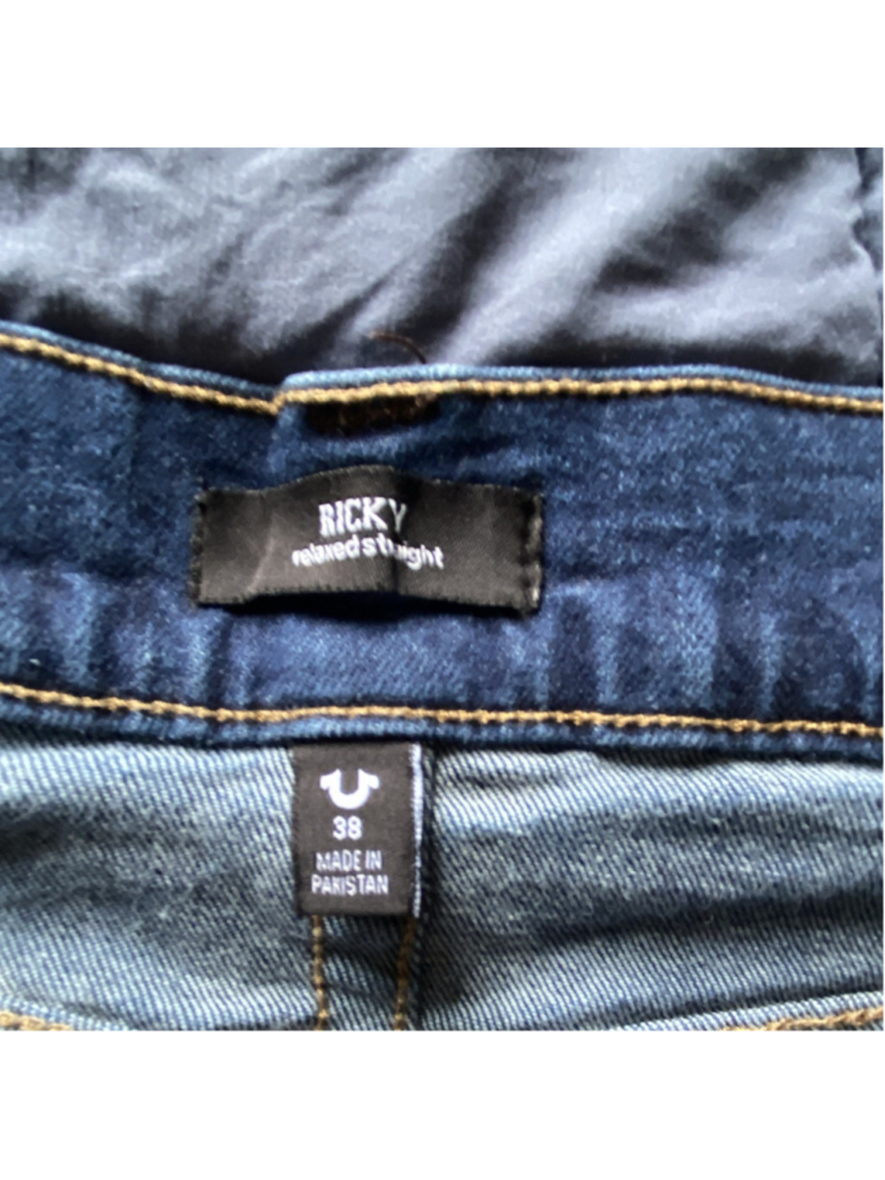 True Religion Ricky FLAP Relaxed Straight Men’s Distressed Jeans 38x31 - Picture 6 of 7